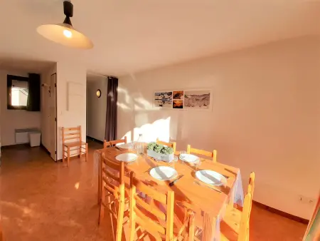Saint-Lary Soulan T4 lumineux, 6 couchages, parking, proche pistes, exposé sud - Photo 4