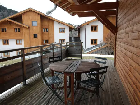 3 pièces cosy : Jardin, Wifi, Parking, 700m des pistes, 50m des commerces - Photo 10