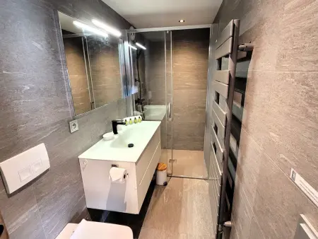 Appartement lumineux centre station, 6 personnes - Photo 10