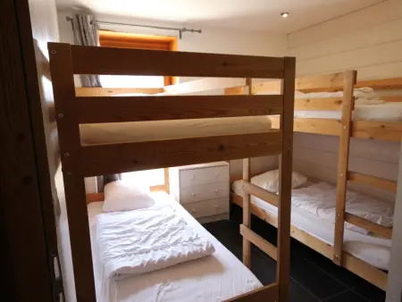 Spacieux appartement 5 pièces près des pistes, jusqu'à 12 personnes, parking et balcons - Photo 9