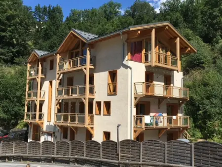Spacieux appartement 5 pièces près des pistes, jusqu'à 12 personnes, parking et balcons - Photo 11