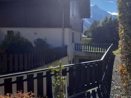 T2 rez-de-jardin Chamonix avec parking et vue Mont Blanc - Photo 10