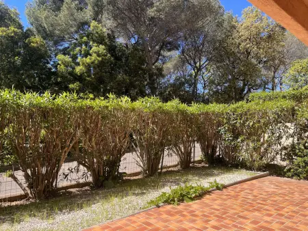 Appartement 3P en rez-de-jardin avec piscine et parking, à 600m de la plage - Saint-Raphaël - Photo 10