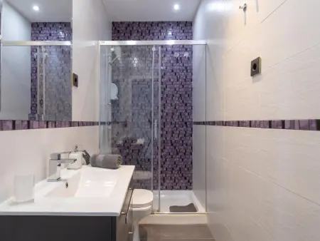 Appartement lumineux 3 ch. avec clim et Wi-Fi au centre de Malaga, animaux bienvenus - Photo 14