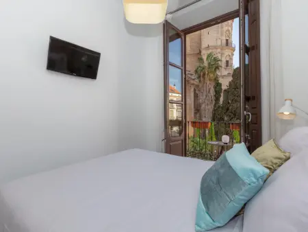 Appartement lumineux 3 ch. avec clim et Wi-Fi au centre de Malaga, animaux bienvenus - Photo 17
