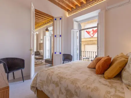 Appartement de Charme au Centre Historique de Malaga, 3 Chambres, Balcons, Confort Moderne et Wifi - Photo 7