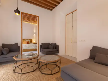 Appartement de Charme au Centre Historique de Malaga, 3 Chambres, Balcons, Confort Moderne et Wifi - Photo 8