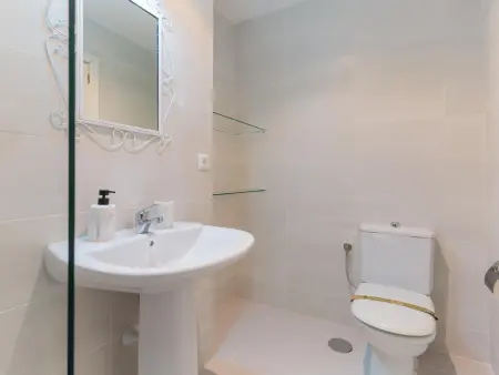 Appartement lumineux avec patio, au cœur de Malaga, près de la Plaza de Uncibay et du musée Picasso. - Photo 20