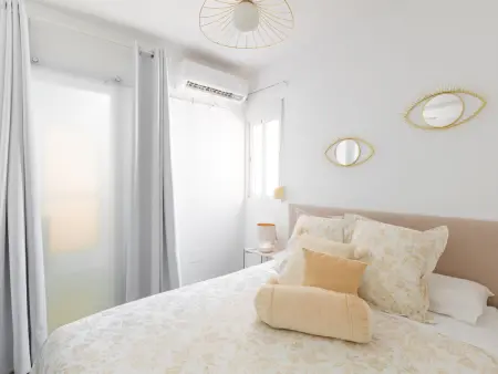 Appartement Confortable au Cœur de Malaga avec Balcon – Proche Monuments et Musées - Photo 2