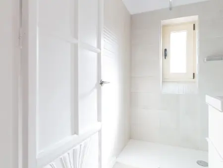 Penthouse lumineux avec terrasse, climatisation et WIFI, centre historique de Malaga - Photo 13