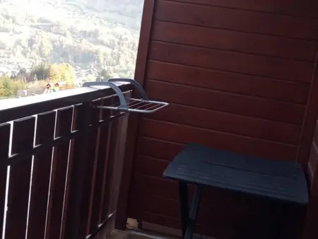 Studio au pied des pistes avec balcon et parking - Photo 7