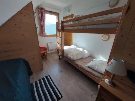Charmant T3 avec vue, proche pistes, animaux admis, parking couvert - Photo 12