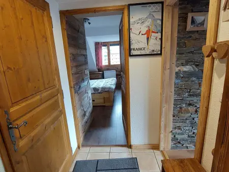Charmant T3 avec vue, proche pistes, animaux admis, parking couvert - Photo 15