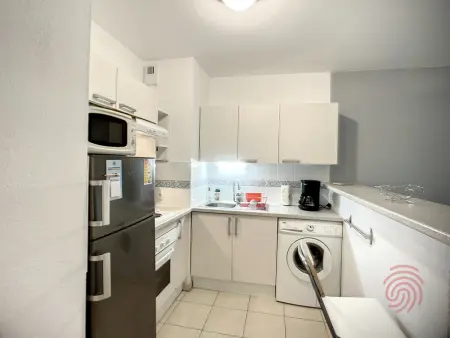 Appartement F2 climatisé à Lamalou-les-Bains, terrasse, proche centre et thermes, animaux acceptés - Photo 5