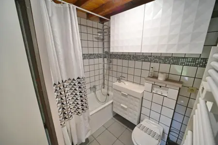 HORLES 114, Bungalow au bord du Lac de Vallée de Rabais - Photo 12