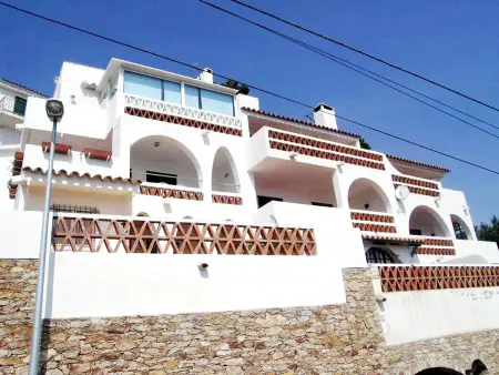 Appartement moderne à Begur avec piscine commune - Photo 2
