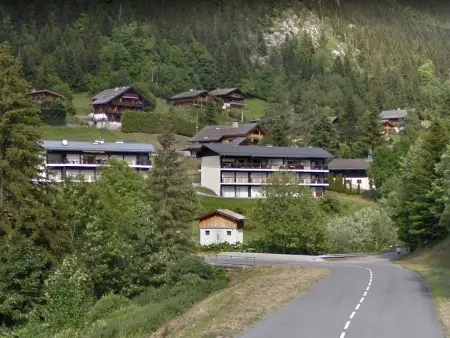 Appartement avec terrasse pour 6 personnes proche pistes à La Clusaz - Photo 11