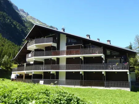 Appartement 3P avec parking, proche commerces et pistes, Pralognan-la-Vanoise - Photo 9