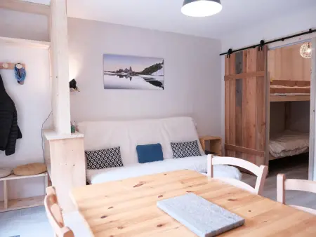 Appartement cosy pour 3 pers, piscine, proche commerces, à Arêches-Beaufort - Photo 2