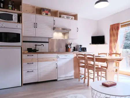 Appartement cosy pour 3 pers, piscine, proche commerces, à Arêches-Beaufort - Photo 6
