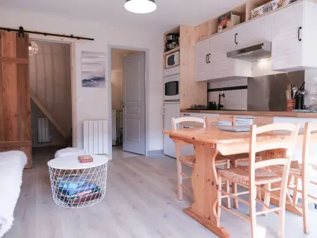 Appartement cosy pour 3 pers, piscine, proche commerces, à Arêches-Beaufort - Photo 9