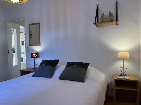 Appartement Fonctionnel avec Balcon, Garage et Wifi - Parfait pour 4 Personnes près des Pistes - Photo 8