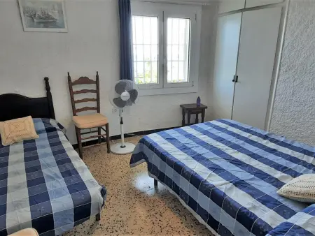 Appartement familial en bord de mer avec jardin, barbecue, parking et animaux acceptés - Photo 10