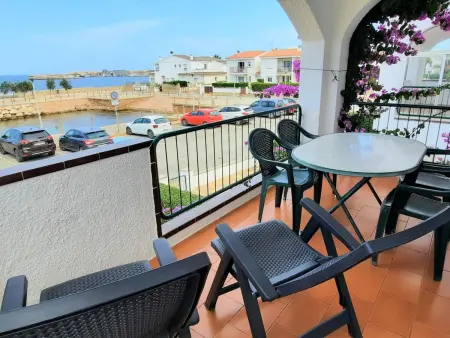 Appartement Familial en Bord de Mer à Llançà avec Superbe Terrasse et Proximité de Plage - Photo 2