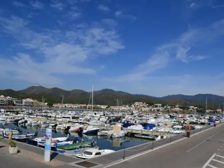 Appartement Familial en Bord de Mer à Llançà avec Superbe Terrasse et Proximité de Plage - Photo 21