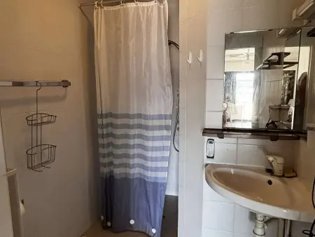 Appartement T2 avec terrasse, piscine, parking - Le Barcarès - Photo 6