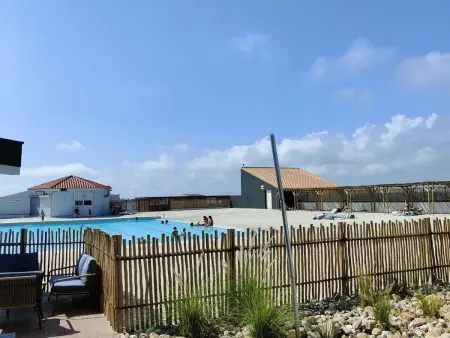 Appartement T2 avec terrasse, piscine, parking - Le Barcarès - Photo 8