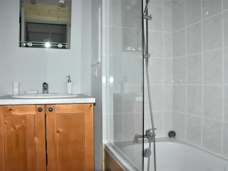 Appartement pratique proche commerces et téléphérique, 2 pièces, 4 pers. - Photo 5