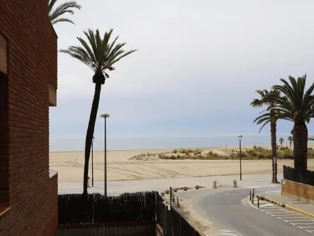 Appartement Bord de Mer avec 4 Piscines et Parking Privé - Photo 1