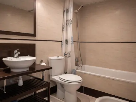 Duplex à 250m de la plage avec Parking, Climatisation et Wi-Fi - Photo 18