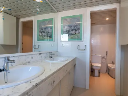 Appartement familial avec piscine en bord de mer - Photo 33