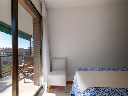 Appartement en Bord de Mer avec Terrasse et Parking Privé - Photo 14