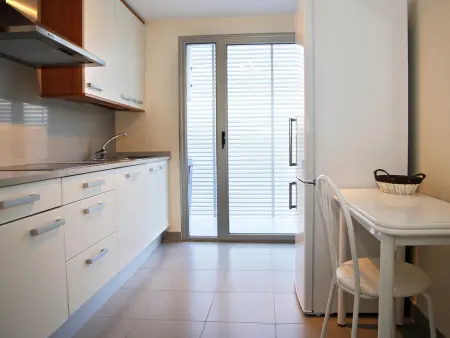 Appartement avec piscine à 250m de la plage, Appartement 4 personnes à Torredembarra - Photo 9