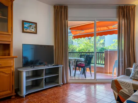 Appartement en Bord de Mer avec Wi-Fi et Parking - Torredembarra - Photo 6