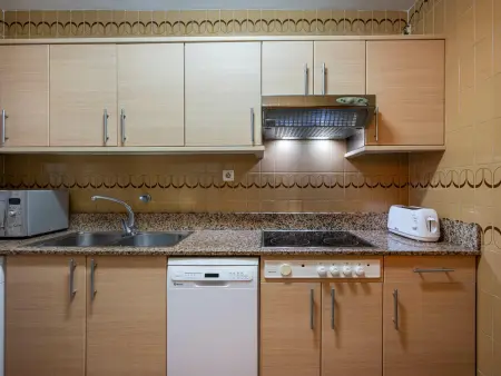 Appartement en Bord de Mer avec Wi-Fi et Parking - Torredembarra - Photo 11