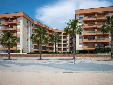 Appartement en Bord de Mer avec Wi-Fi et Parking - Torredembarra - Photo 33