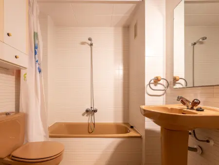 Appartement en bord de mer avec Parking, Appartement 4 personnes à Torredembarra - Photo 17
