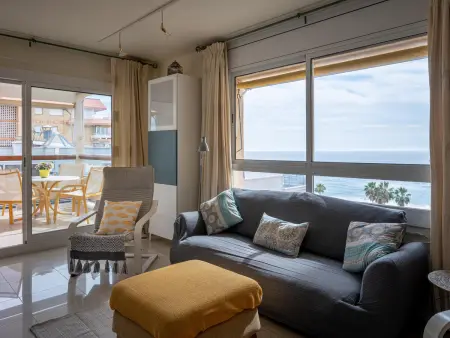 Appartement 2 chambres avec vue en bord de mer à Torredembarra - Photo 1