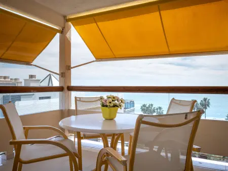Appartement 2 chambres avec vue en bord de mer à Torredembarra - Photo 6