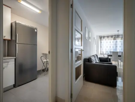 Appartement 2 Chambres avec Piscine et Parking à 250m de la Plage - Photo 8
