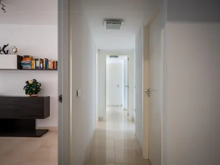 Appartement 2 Chambres avec Piscine et Parking à 250m de la Plage - Photo 12