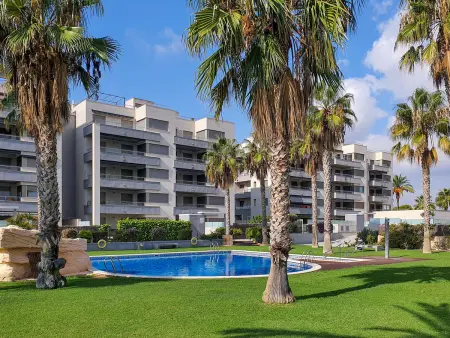 Appartement 2 Chambres avec Piscine et Parking à 250m de la Plage - Photo 23