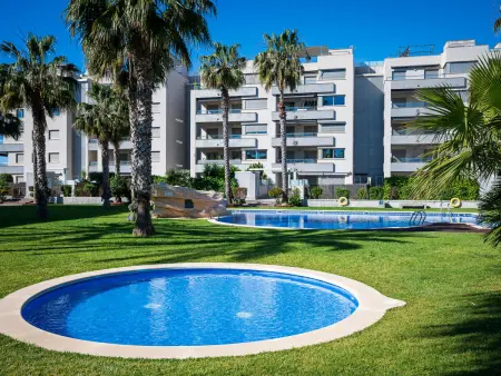 Appartement 2 Chambres avec Piscine et Parking à 250m de la Plage - Photo 31