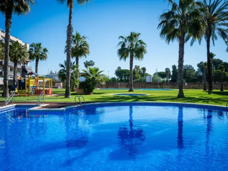 Appartement 2 Chambres avec Piscine et Parking à 250m de la Plage - Photo 33