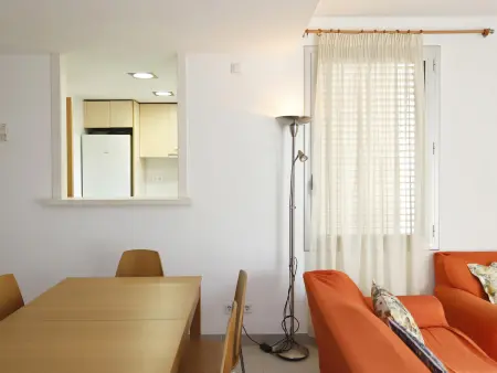 Appartement 3 chambres près de la plage avec Wi-Fi et piscine - Photo 7