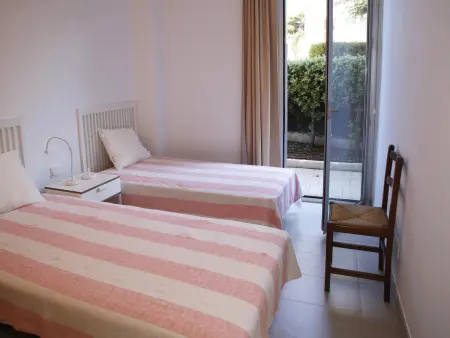 Appartement 3 chambres près de la plage avec Wi-Fi et piscine - Photo 16